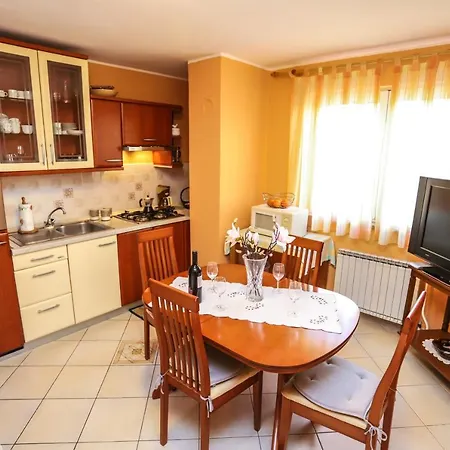 Nilka Apartment *